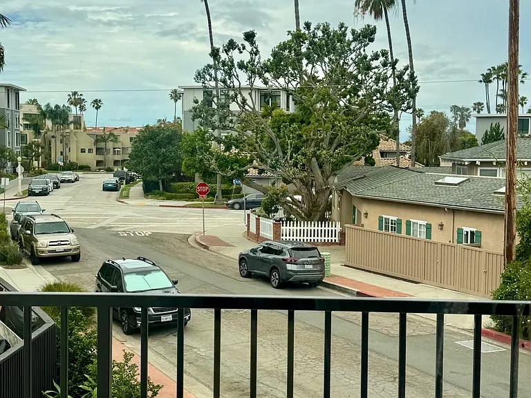 8168 Paseo Del Ocaso — Photo 17