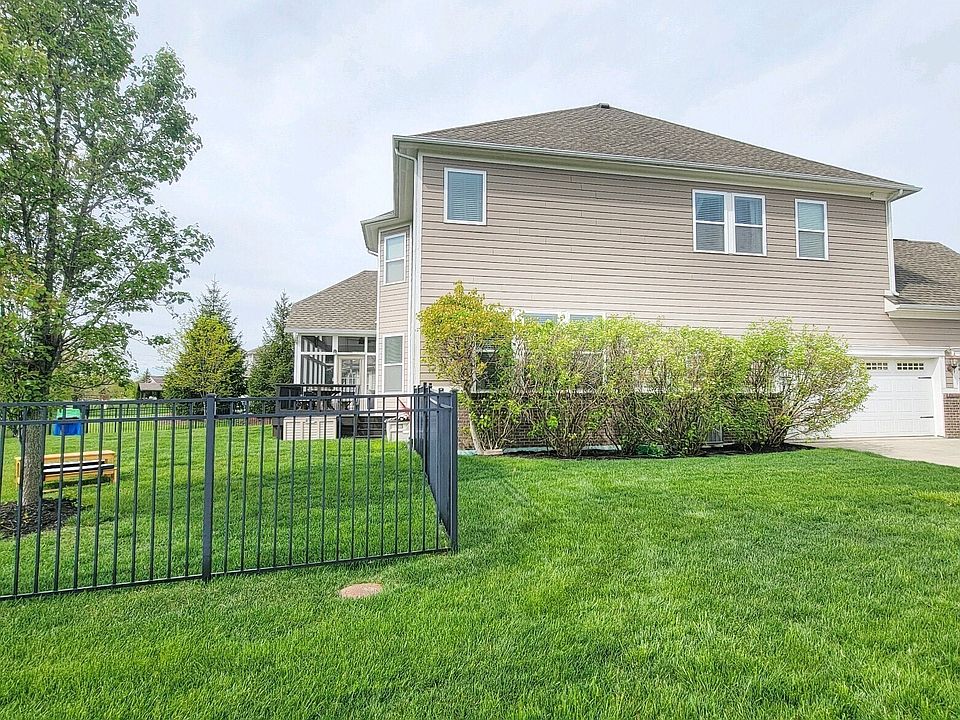 2nd image of 3891 Rock Bridge Dr