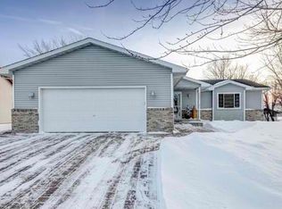 2007 Meadow St, Cologne, MN 55322