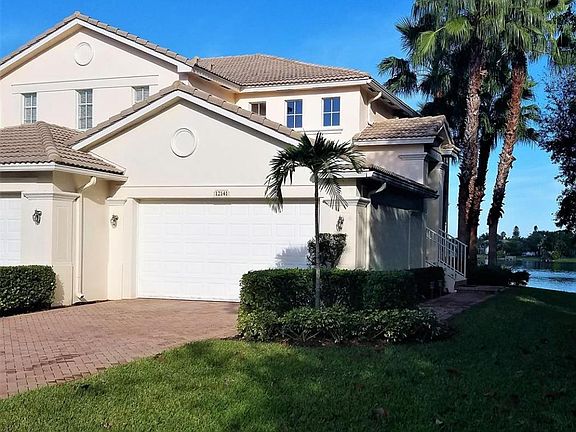 Exterior Front Close