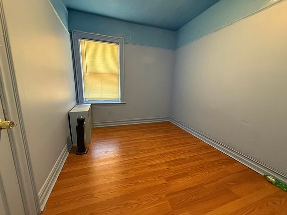 2nd image of 3510 Neptune Ave #2