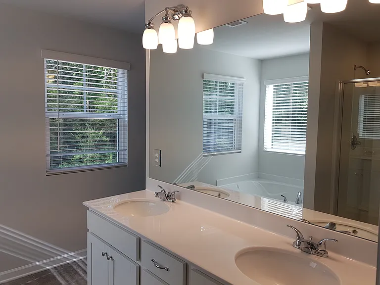 52 Wesley Way N — Photo 19