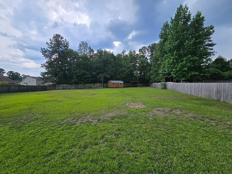 102 Whistling Pines Dr — Photo 30
