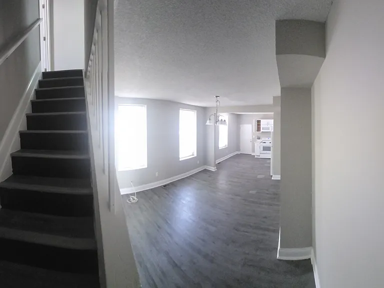 2647 Boone St — Photo 8