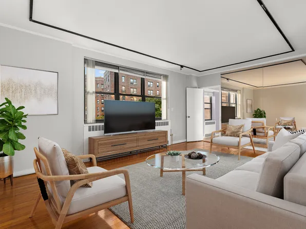 67-71 Yellowstone Boulevard image 1 of 9