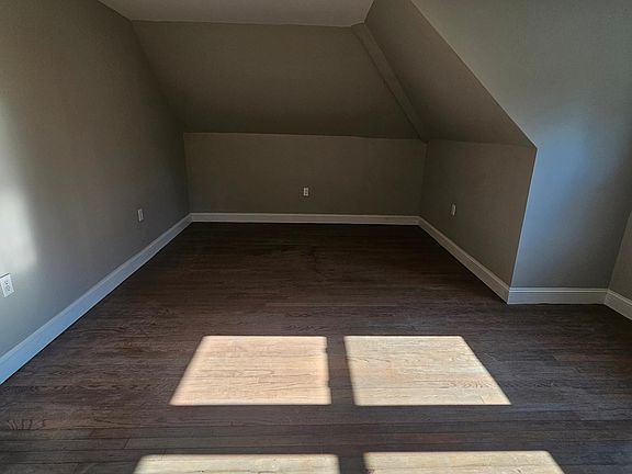 3rd image of 151 Howard Ave #3L