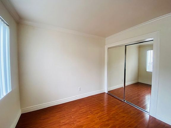 5th image of 320 S Occidental Blvd #308
