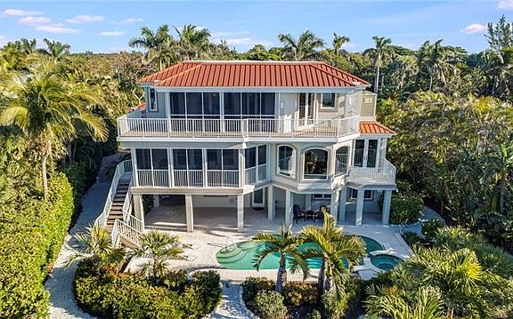 3rd image of 4265 W Gulf Dr