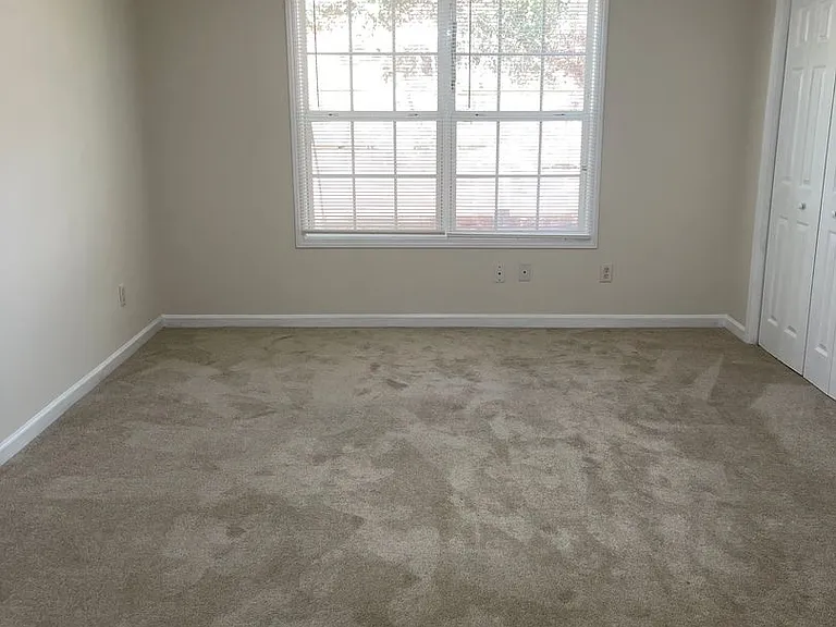 162 Alton Cir — Photo 8