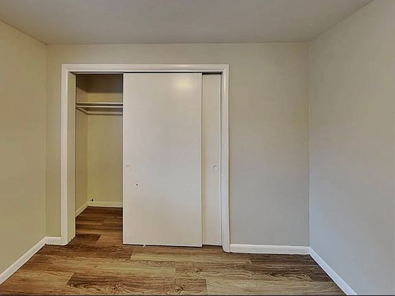 3rd image of 5407 Jellison St