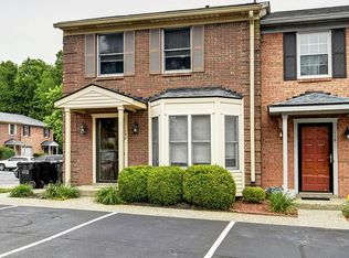 120 Gardiner Lake Rd, Louisville, KY 40205