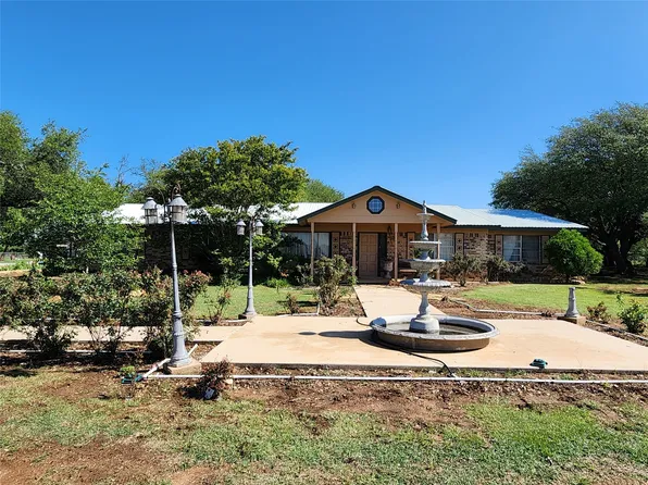 3974 County Road 104, Brownwood, TX 76801