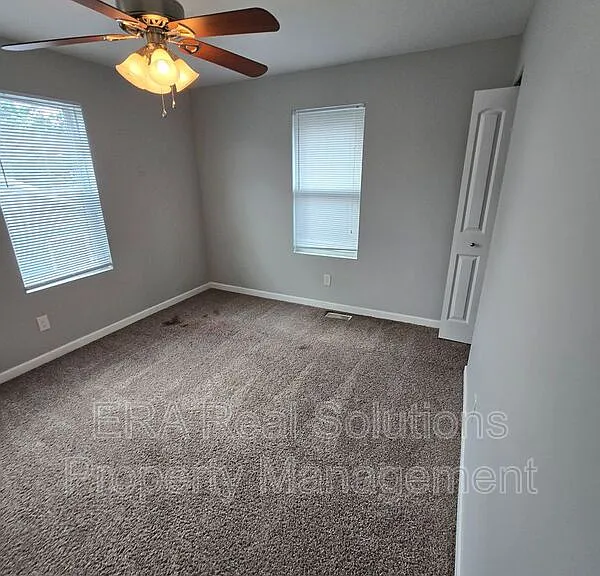 859 Reinhard Ave — Photo 29
