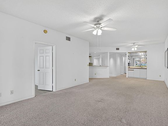 5th image of 6101 SE Se Landing Way Way #5