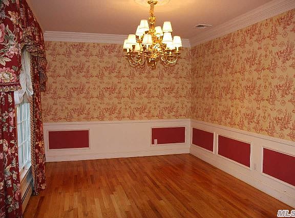 3rd image of 16 Heidie Ct