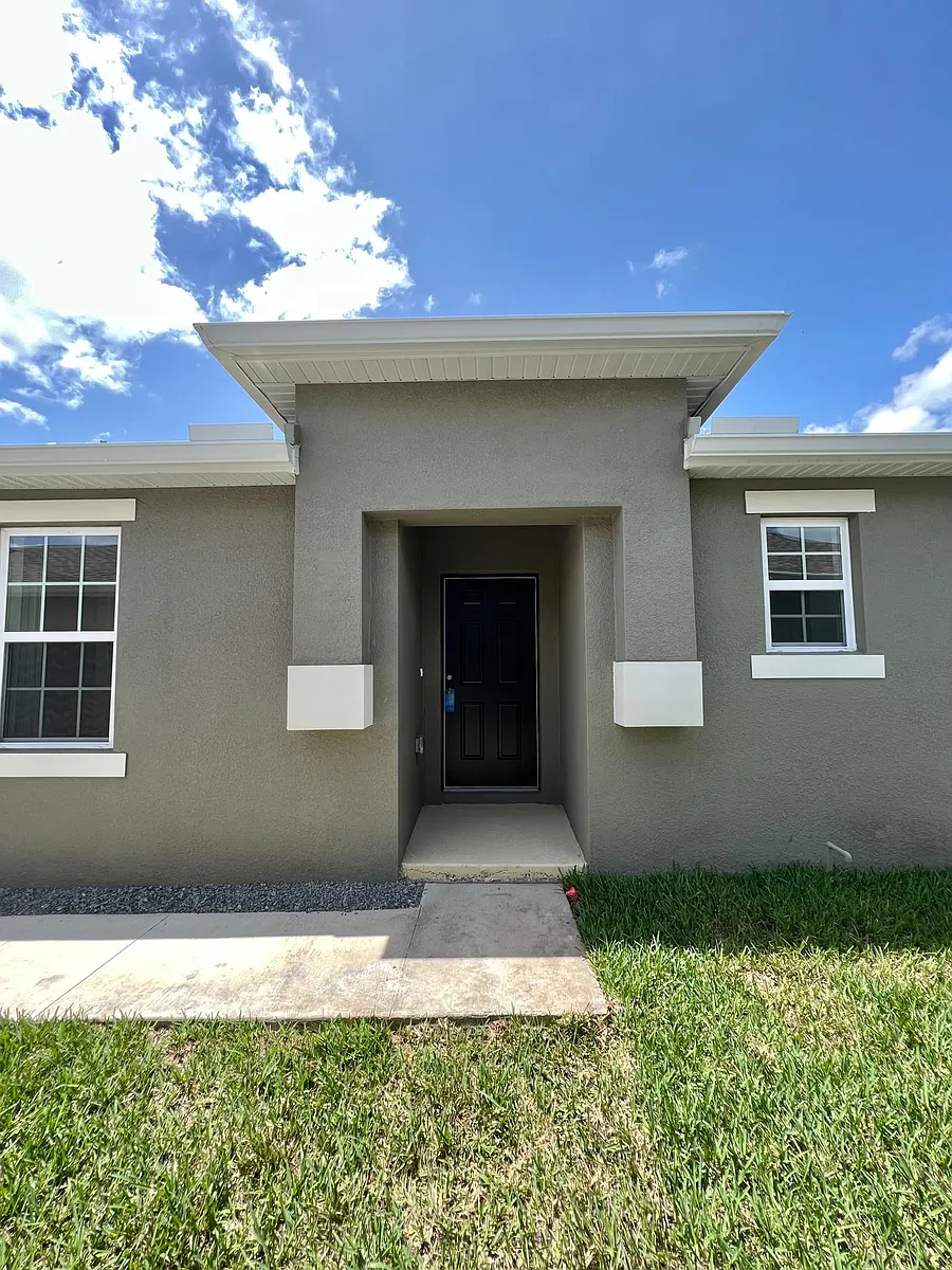 Building Photo - 17914 Turning Leaf Cir