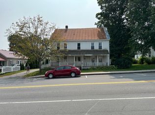 34 Main St, Oakland, ME 04963