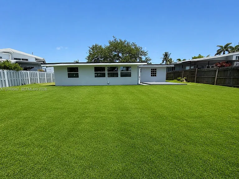 2649 Key Largo Ln — Photo 6
