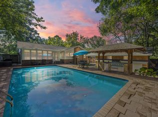 302 Laurel Ave, Goose Creek, SC 29445