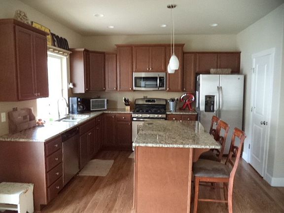 5th image of 18215 6th Avenue Ct E