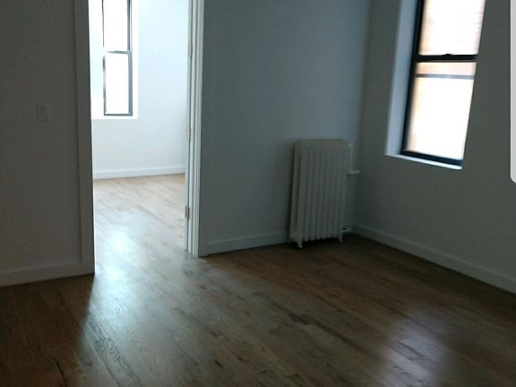4th image of 639 Bergen Ave #25A