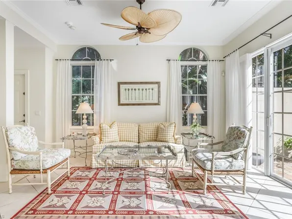 238 5th ST S, NAPLES, FL 34102