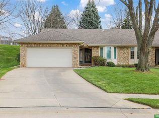 13251 Lake St, Omaha, NE 68164