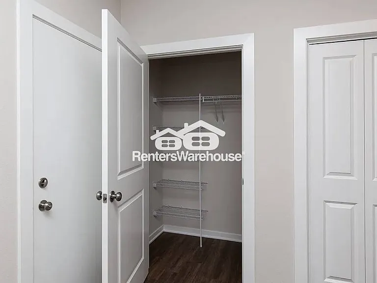 3639 NE Kara Ln — Photo 18
