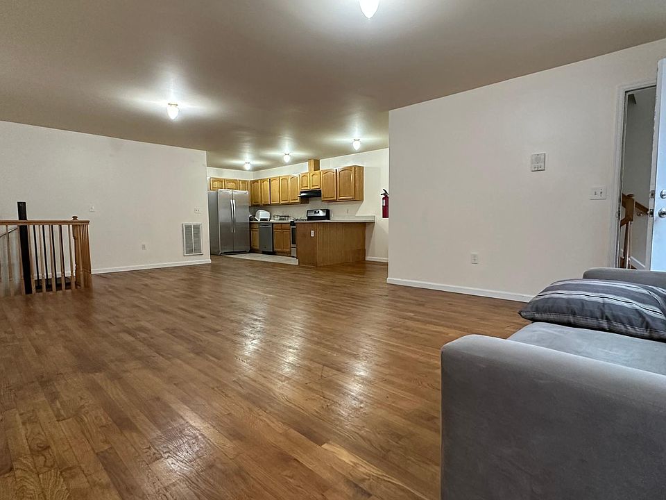 Open Concept Living Room/Dinning/Kitchen