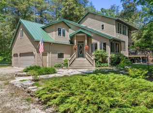 N2315 Foster Rd N, Oostburg, WI 53070