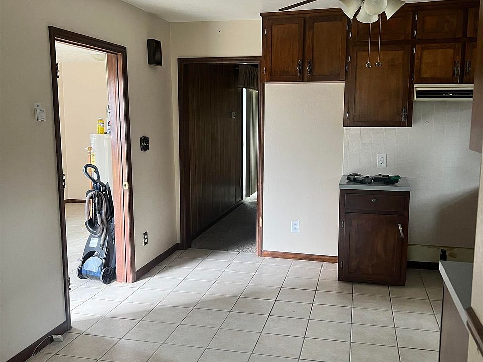 105 N Clark St, Hanna, WY 82327 MLS 20235029 Zillow