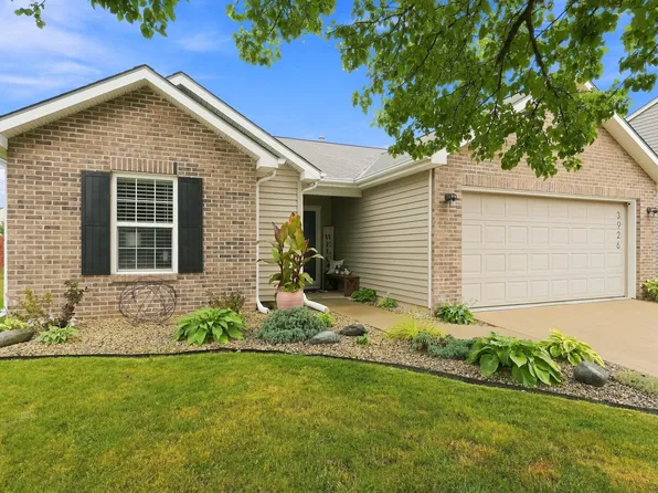 3926 Whitfield Chase, Fort Wayne, IN 46815
