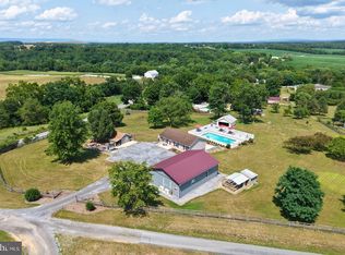 5140 Bino Rd, Greencastle, PA 17225
