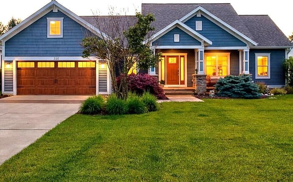 1st image of 349 Parkside Ln
