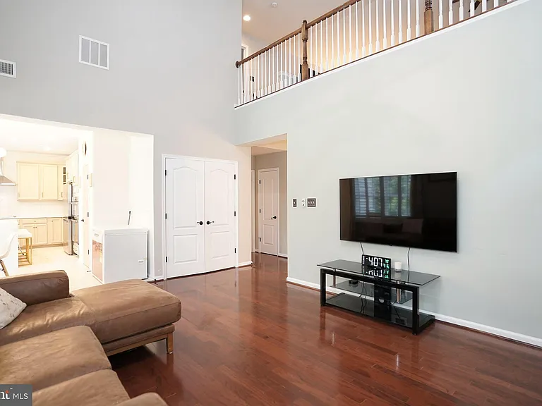 20779 Crescent Pointe Pl — Photo 12