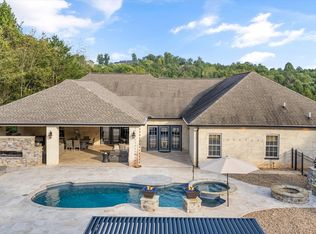 219 Bletchley Park Dr, Friendsville, TN 37737