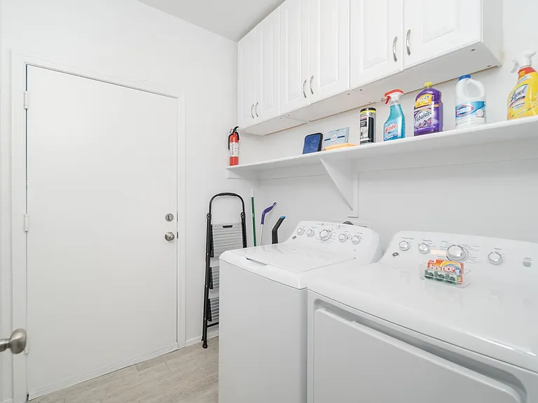8164 W Zoe Ella Way — Photo 12