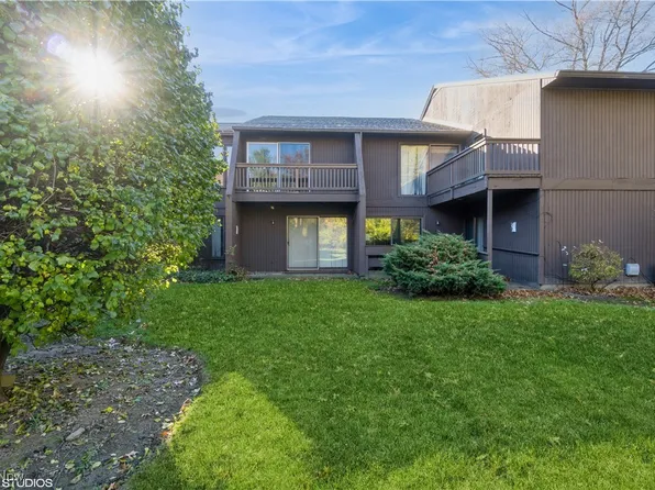 3725 Mayfield Rd, Cleveland Heights, OH 44121