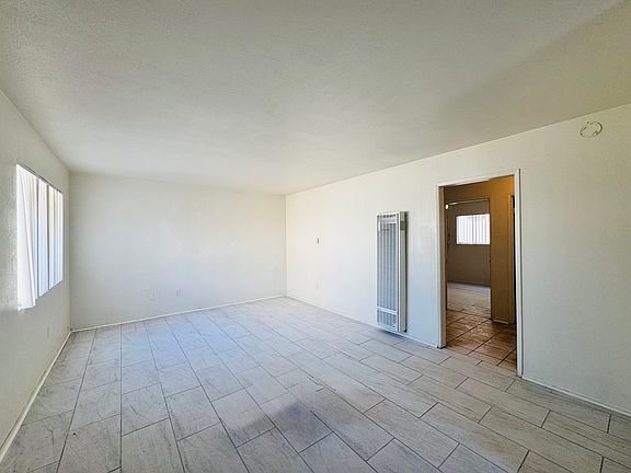 3rd image of 181 W Buena Vista St APT C