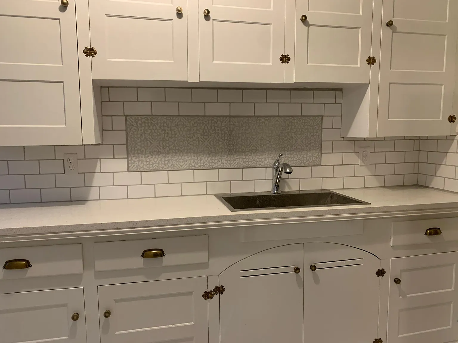135 E Drayton St — Photo 2