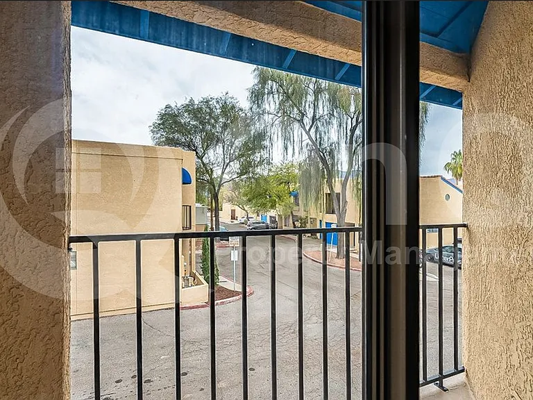 216 E Pastime Rd — Photo 13