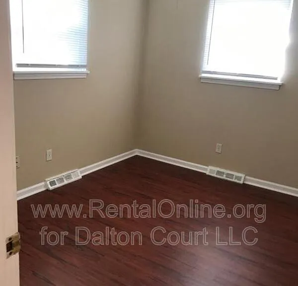 1811 Dalton Ct #B — Photo 13