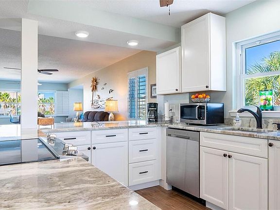 3rd image of 423 S Paula Dr #201