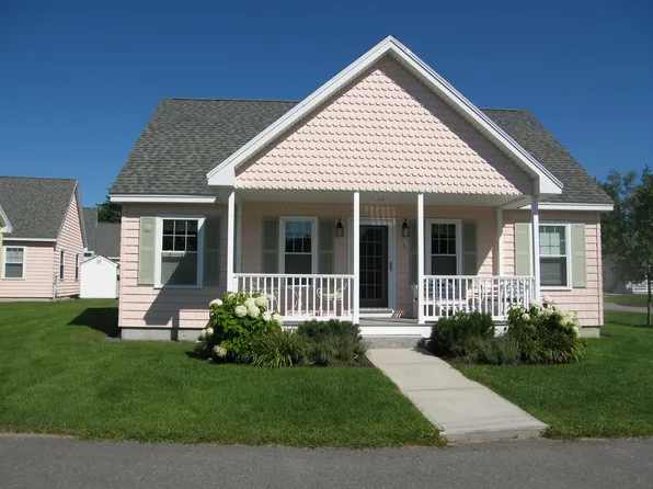 3 Summer Winds Dr Unit 1, Old Orchard Beach, ME 04064
