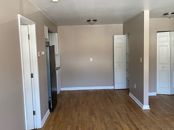 2nd image of 17644 Lahser Rd APT 11