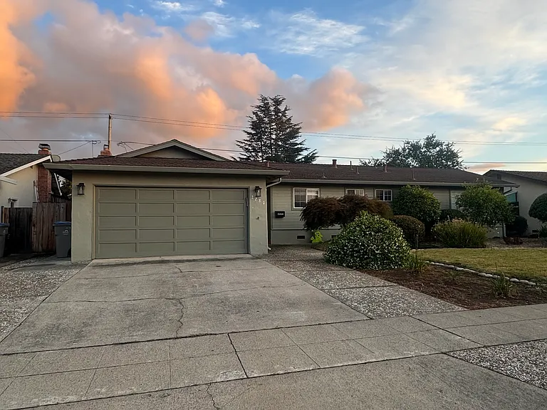 2280 Starbright Dr — Photo 7