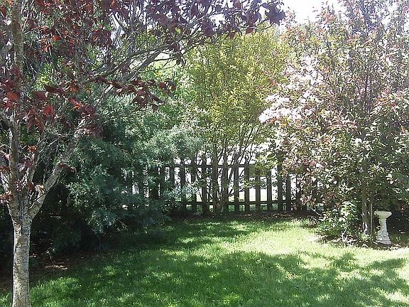 3rd image of 722 Quesnel Dr