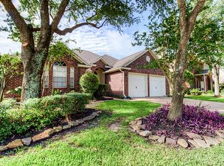 11511 Yorkshire Oaks Dr, Houston, TX 77065