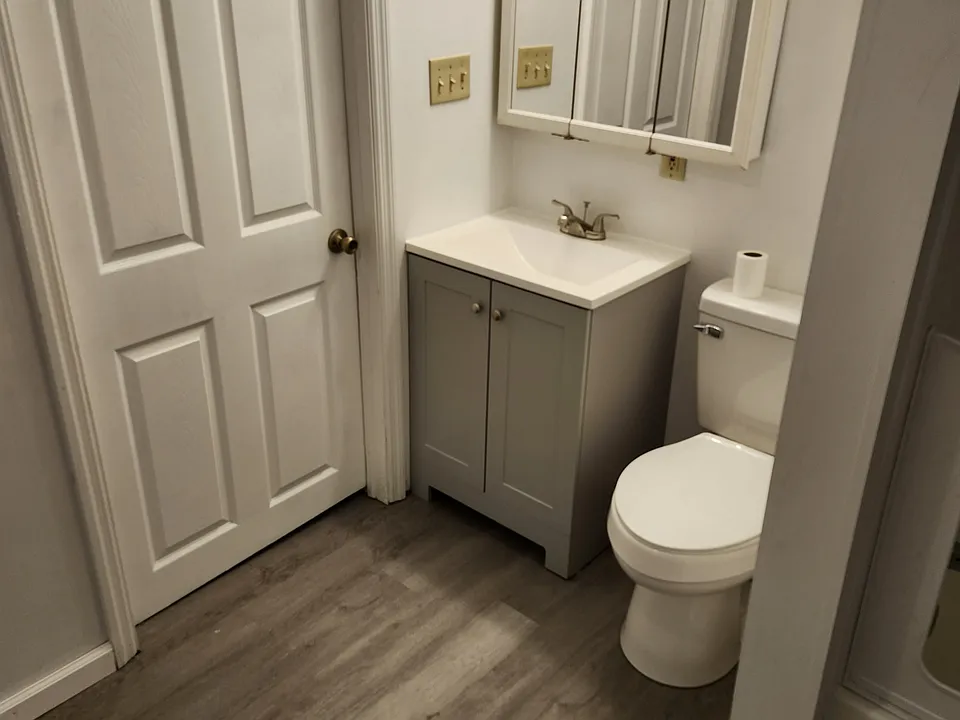 336 S Main St #4