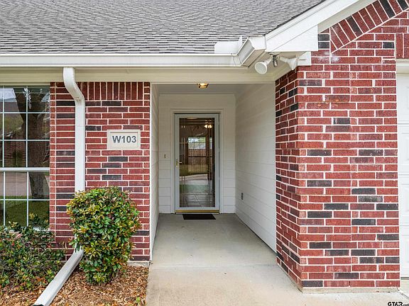 2nd image of 1521 Rice Rd APT W103